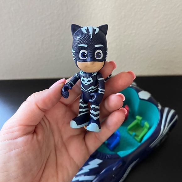 PJ Masks Just Play Frog Box eOne: Catboy and Catboy-Mobile - Picture 8 of 13